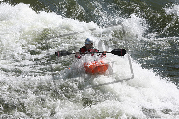 092