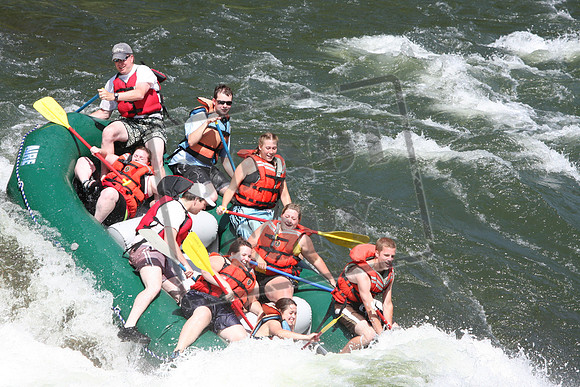 4528
